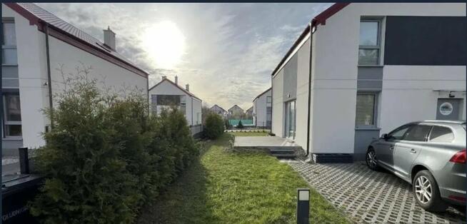 DĘBKI - Gotowy apartament z ogródkiem