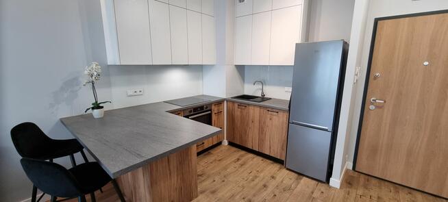 Białołęka-Żerań, 2 pokoje z garażem do wynajęcia bez prowizj