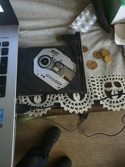 Sprzedam dobrego laptopa