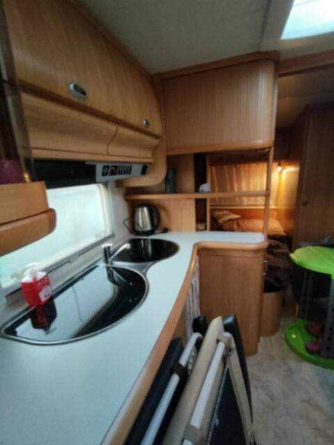 Przyczepa Hobby 495 ufe rok 2001