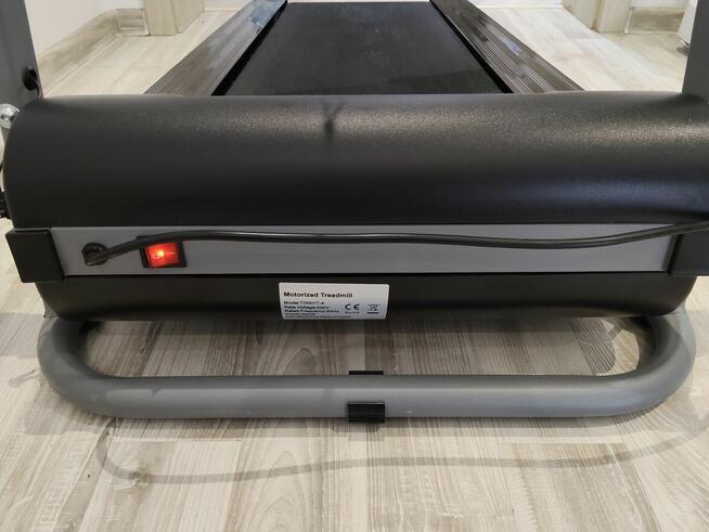 Bieżnia elektryczna rehabilitacyjna firmy Motorized Treadmil