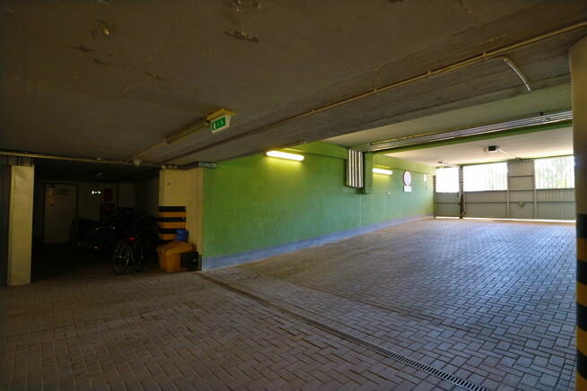 *Miejsce parkingowe*