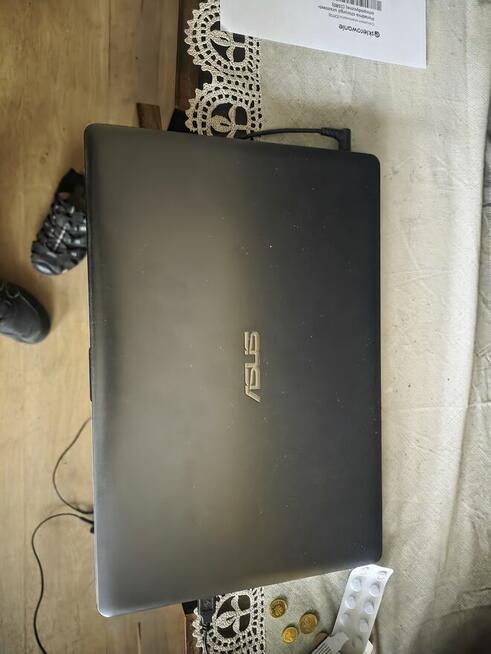 Sprzedam dobrego laptopa