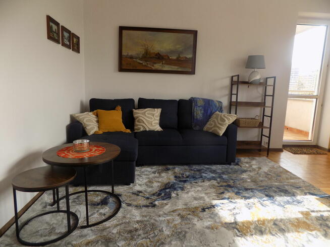 Al. Stanów Zjednoczonych, przy rondzie Wiatraczna, z garażem