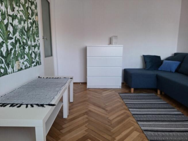 Kawalerka z balkonem|blisko UŁ|parking za szlabanem|Matejki