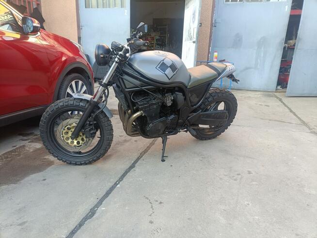 Scrambler Suzuki bandit