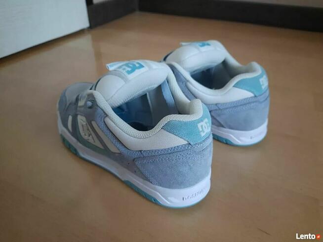 Buty DC Shoes Stag 320188 r. 41 26,5cm uniseks Skate Shoes