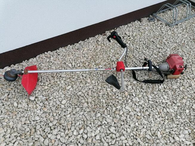 Kosa spalinowa Honda UMT32 D wykaszarka