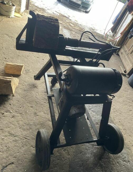 Sprzedam garaż blaszany