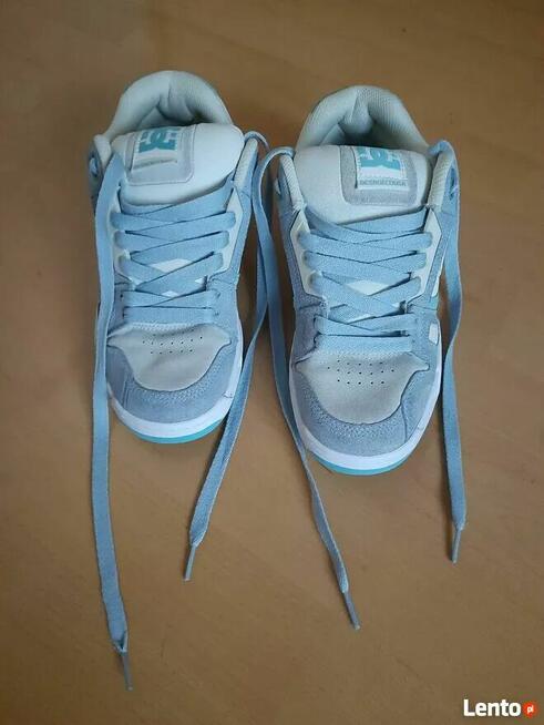 Buty DC Shoes Stag 320188 r. 41 26,5cm uniseks Skate Shoes