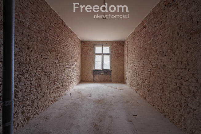 Duży obiekt usługowy w sercu Karkonoszy!