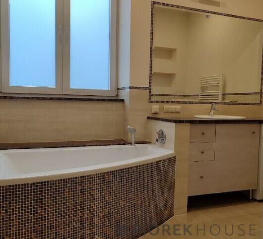 4-pokojowe mieszkanie na Śródmieściu