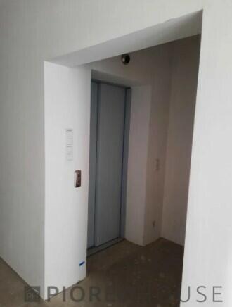 6-pokojowe mieszkanie na Bielanach