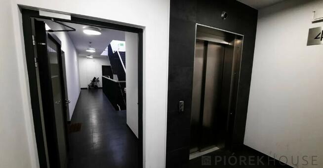 6-pokojowe mieszkanie na Bielanach