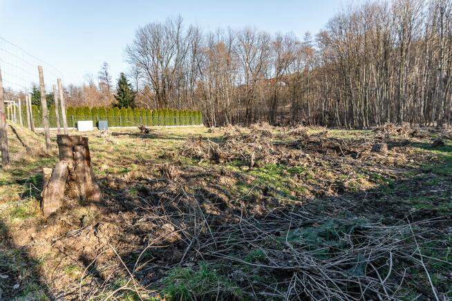 Działka budowlana pod dom przy lesie / 21 arów / Wadowice