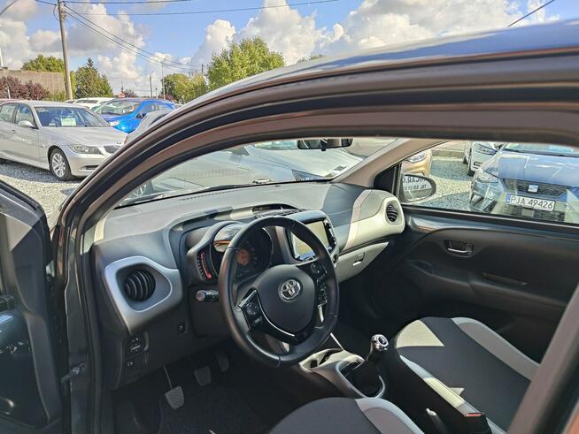 Toyota Aygo 1.0 Benzyna 70 KM Zarejestrowany Przebiegi-96 990 km