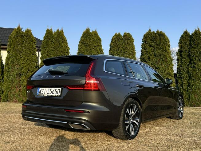 Volvo V60 Inscription | 340 KM | 2020 | Hybryda Plug-in | Panorama