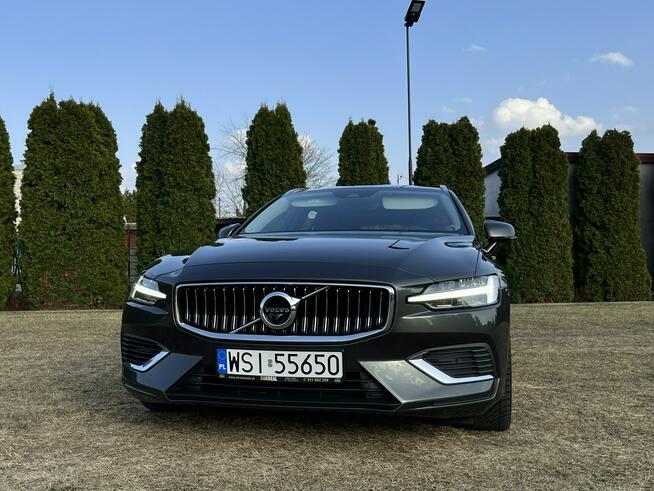 Volvo V60 Inscription | 340 KM | 2020 | Hybryda Plug-in | Panorama