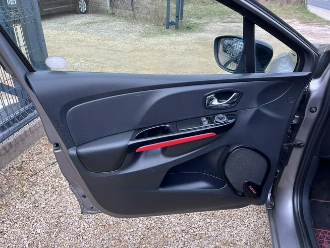 Renault Clio 0.9 1wł Climatronic Led Grzane Fotele Navi Stan BDB Bezwypadk Opłacony