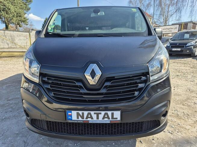 Renault Trafic Navi* 9 Osób