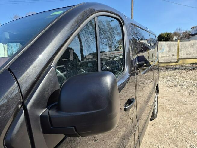 Renault Trafic Navi* 9 Osób