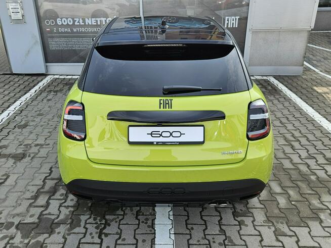 Fiat 600 Hybrid 145KM - Sport