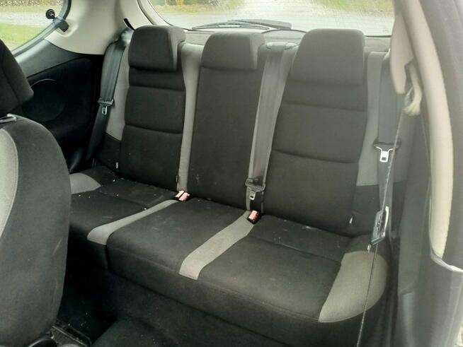 Peugeot 207 1.6HDI 109km 06r