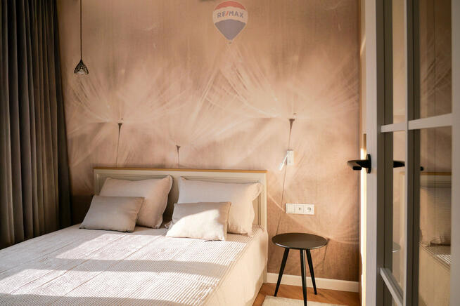 Słoneczne 2 pok. w kamienicy przy metrze Wierzbno