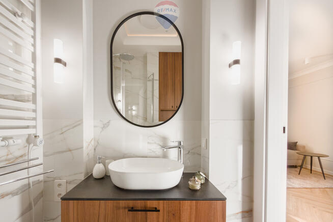 Słoneczne 2 pok. w kamienicy przy metrze Wierzbno