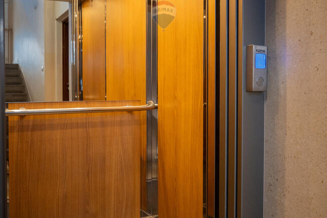 Słoneczne 2 pok. w kamienicy przy metrze Wierzbno