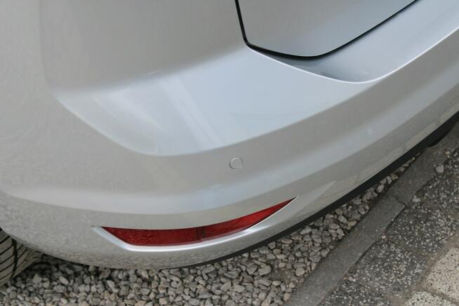 Volkswagen Touran EVO Comfortline netto 64 146 PLN Gwarancja SalonPL