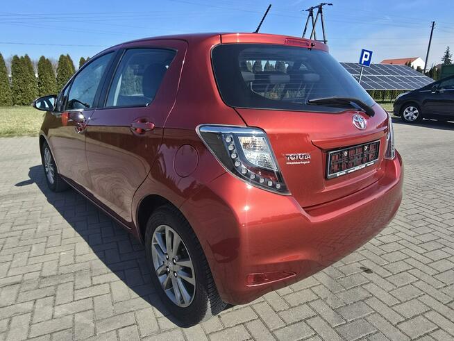Toyota Yaris 1,0BENZ Kam.Cofania.Navi.Alufelgi.Serwis.El.szyby.Centralka.kredyt.OKA
