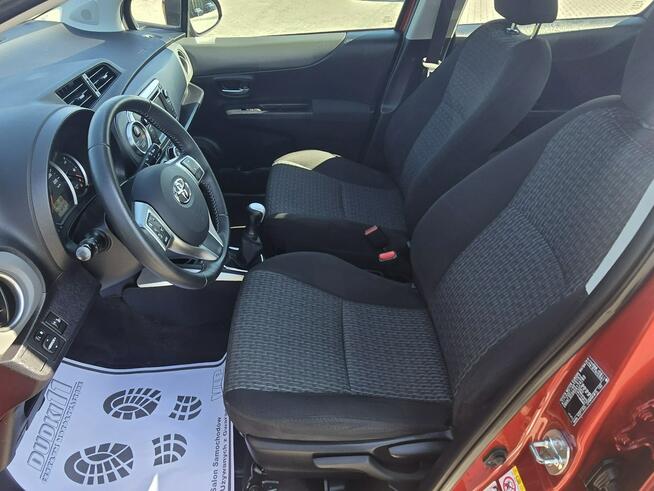 Toyota Yaris 1,0BENZ Kam.Cofania.Navi.Alufelgi.Serwis.El.szyby.Centralka.kredyt.OKA