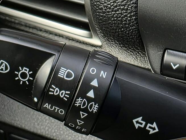 Mitsubishi Eclipse Cross serwis ASO, Hak, Full Led