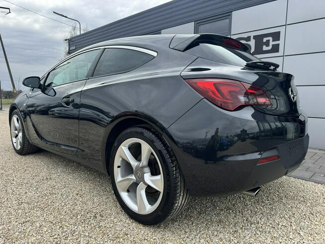 Opel Astra GTC Turbo "Innovation"