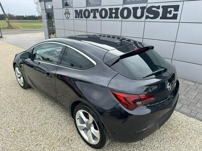 Opel Astra GTC Turbo "Innovation"
