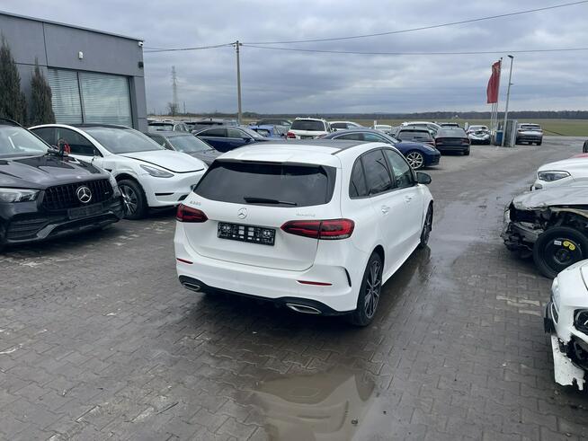 Mercedes B 220 AMG line Automat 4Matic Skóra Kamery360 Pamięć 190KM