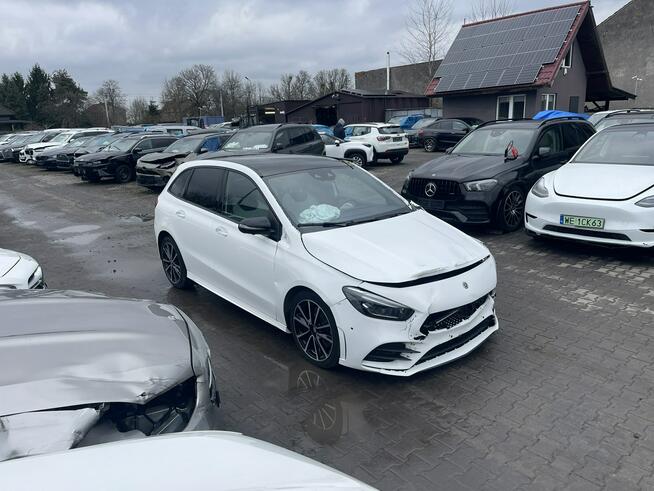Mercedes B 220 AMG line Automat 4Matic Skóra Kamery360 Pamięć 190KM