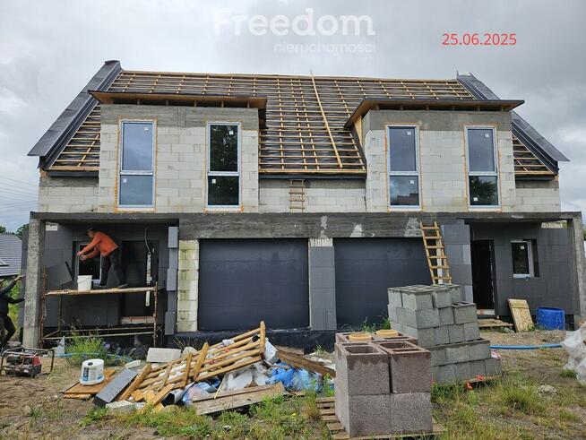 Rusocin, dom w zabudowie Bliźniaczej