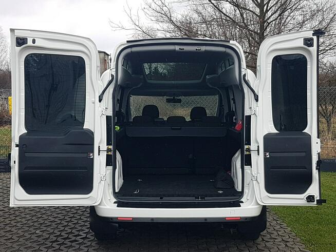 Fiat Doblo XL L2H2 5-OSÓB DŁUGI WYSOKI KLIMA 6-BIEGÓW MANUAL KRAJOWY