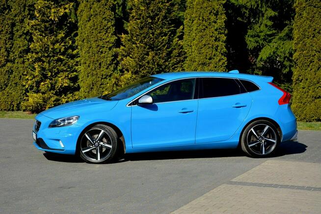 Volvo V40 R-Design Skóry Xenon LED Navi Virtual Zegary Klimatronic Alu 18" ASO