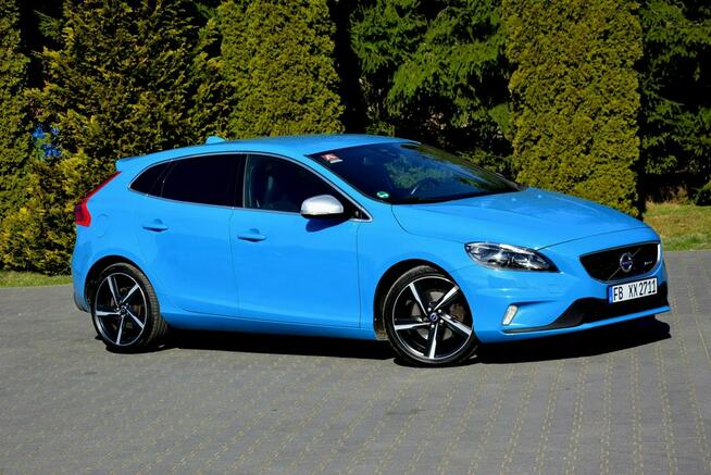 Volvo V40 R-Design Skóry Xenon LED Navi Virtual Zegary Klimatronic Alu 18" ASO