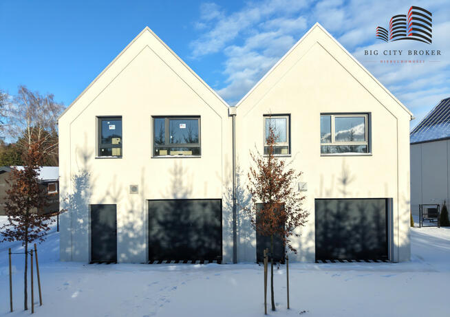 Dom Żabia Wola gm. Strzyżewice,