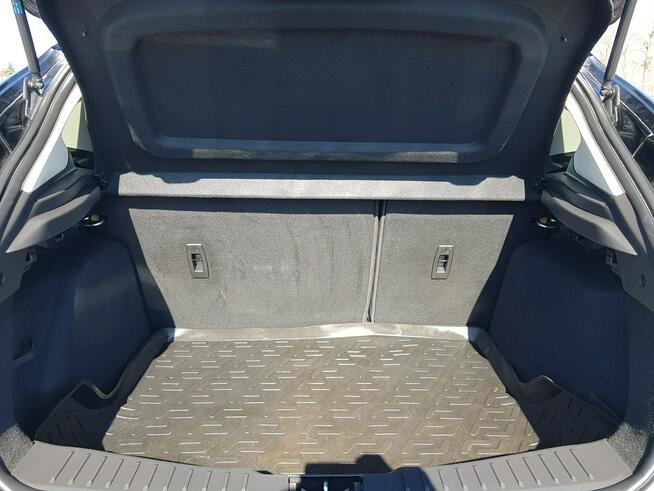 Ford Focus 1,5 Turbo Benzyna ST Black Edition Nawigacja Zarejestrowany Gwarancja