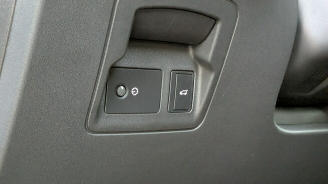 Range Rover Velar 2.0D 204KM AWD Auto Dynamic SE FV 23% Salon PL