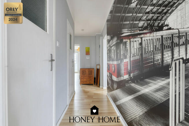 Mieszkanie Władysławowo, Niepodległości