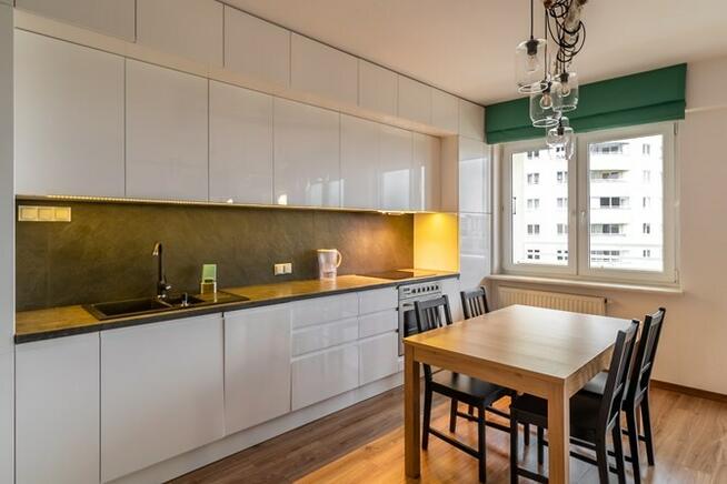 3 pokoje z miejscem w garażu- Motorowa1