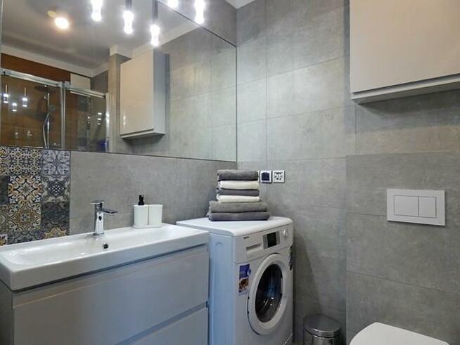 Radzikowskiego 94A, przytulne 2 pokoje, garaż