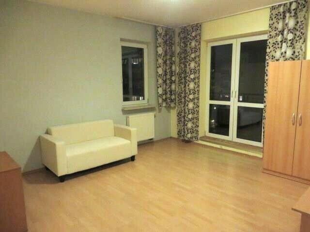 2 pokoje blisko Metra Kabaty, Jeżewskiego 7A