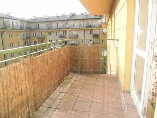 2 pokoje blisko Metra Kabaty, Jeżewskiego 7A